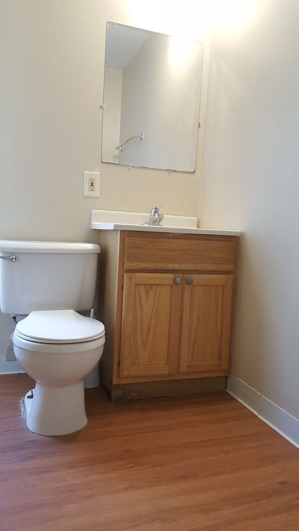 Building Photo - 2515 Olive St