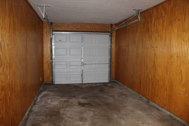 Building Photo - 3 bedroom 1.5 bath in Westwood Heights, Rincon