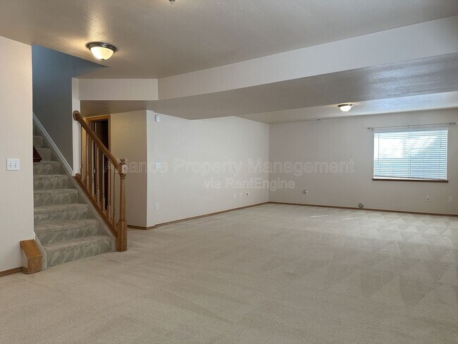 Building Photo - 8131 Oliver Rd