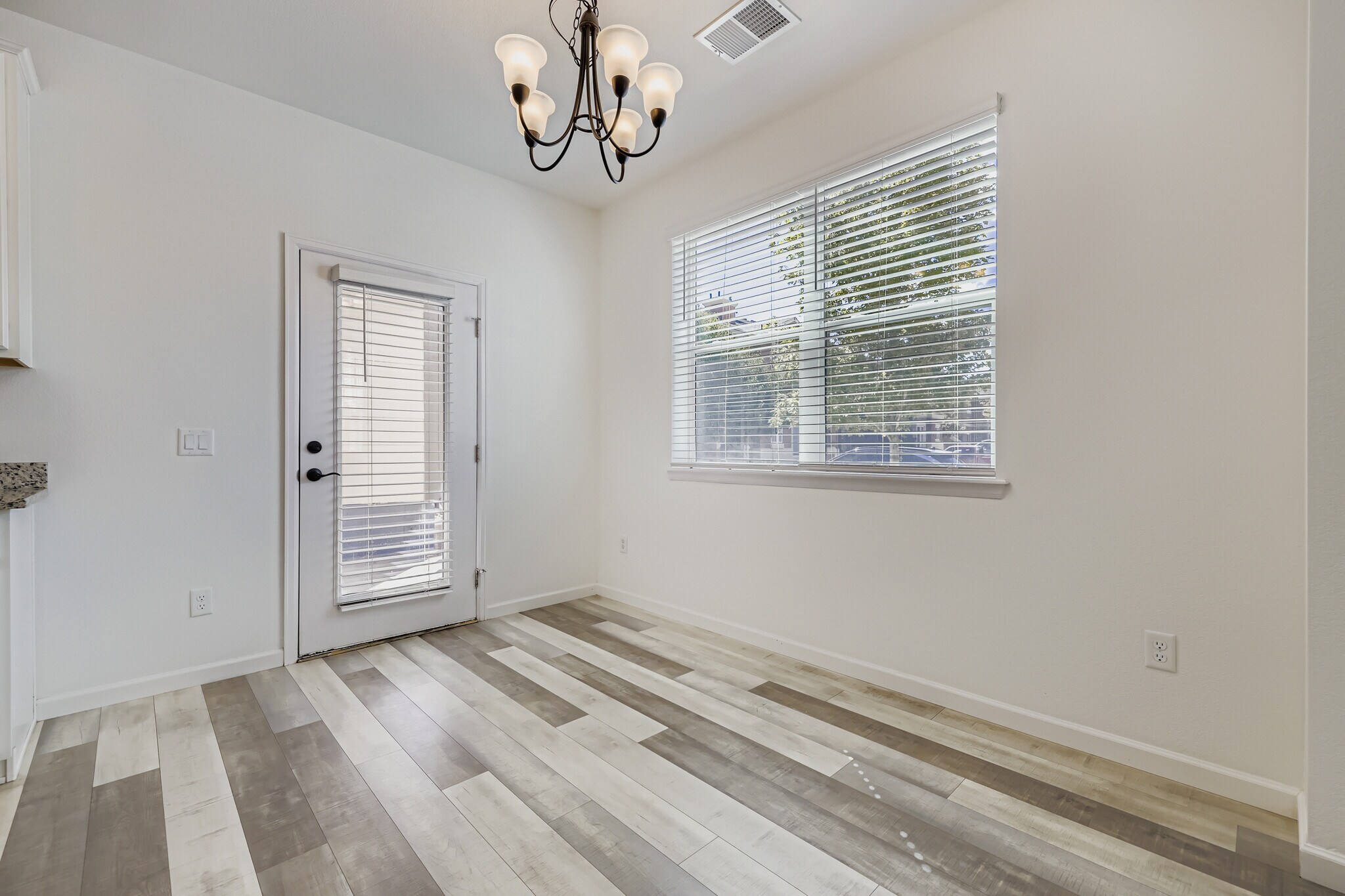 Building Photo - 4644 Copeland Loop