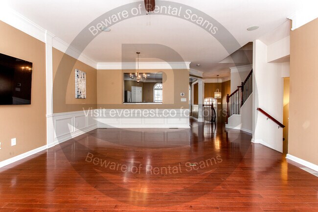 Building Photo - 3422 Triview Square