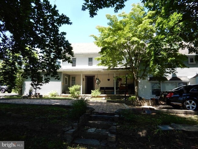 Building Photo - 691 Stoneyford Rd