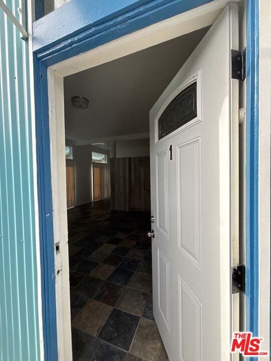 Building Photo - 915 Broadway St