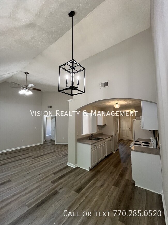 Building Photo - 116 McKenzie Overlook Dr