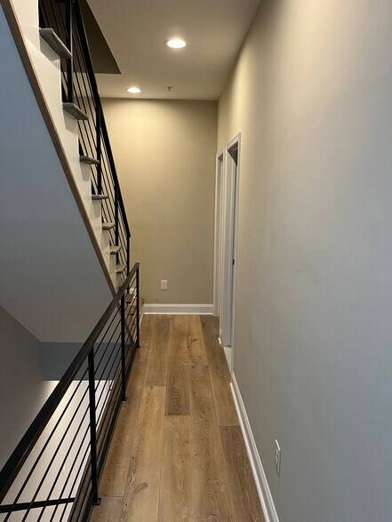 Building Photo - 873 Perkiomen St