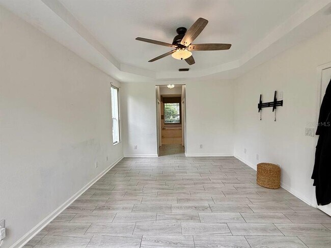 Building Photo - 4301 River Close Blvd