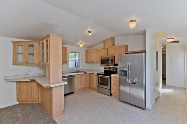 Building Photo - Charming East Grand Junction Home with Space, Comfort & Convenience