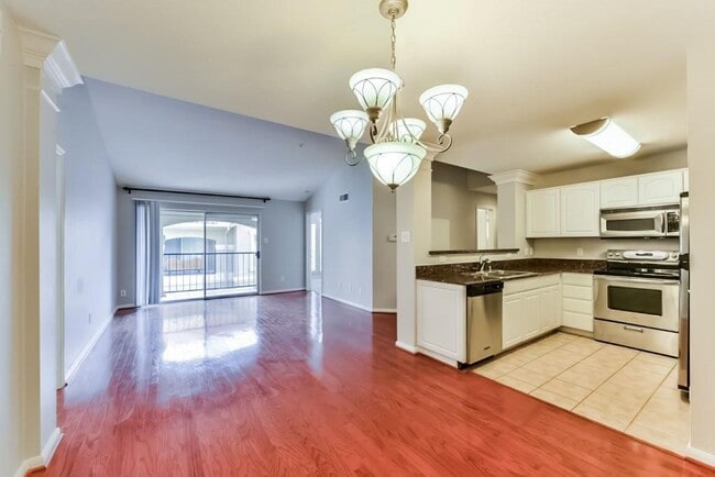 Building Photo - 3231 Allen Pkwy