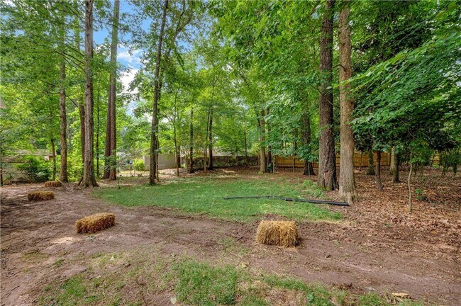 Building Photo - 5223 Davantry Dr