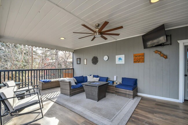 Building Photo - Amazing Backyard Oasis in Applewood - Available Soon - Schedule a tour TOAY!!