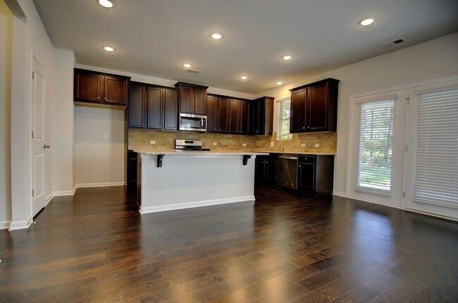 Building Photo - 2596 Sori Dr