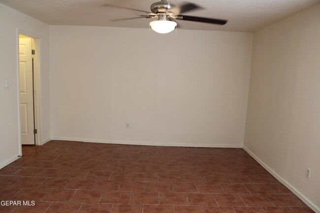 Building Photo - 10801 Donna Marie Dr