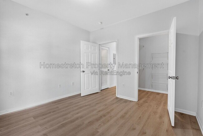 Building Photo - 1270 Strassner Dr