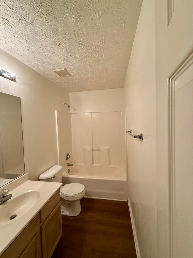 Building Photo - 781 Nickwood Trail