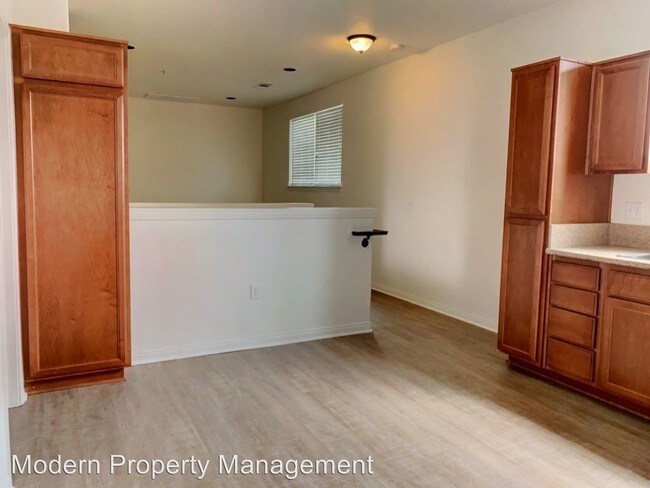 Building Photo - 22018 Gault St