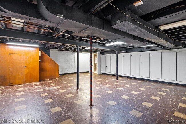 Building Photo - 966 Woodlea St