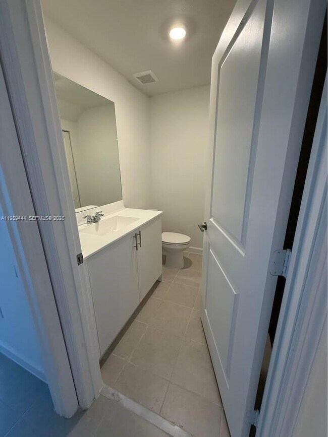 Building Photo - 15565 SW 280th St