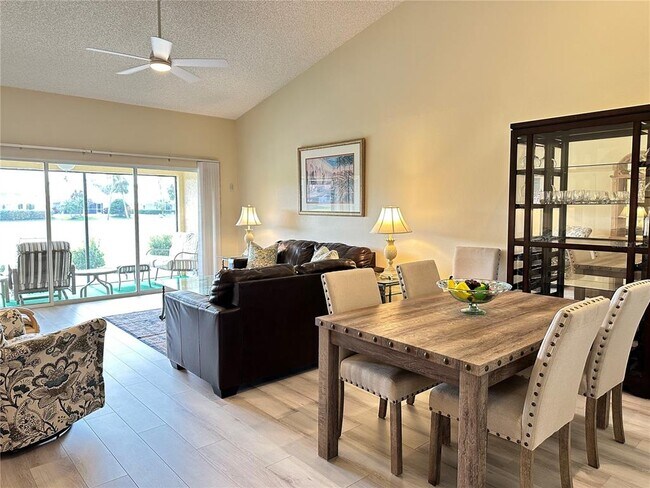 Building Photo - 5906 Doral Dr
