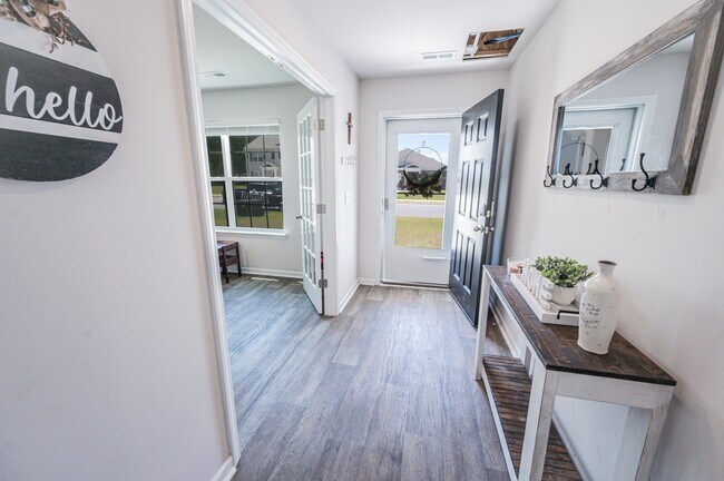 Building Photo - 4013 Calabash Ct