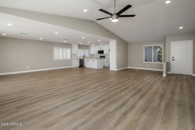 Building Photo - 7311 S McAllister Ave