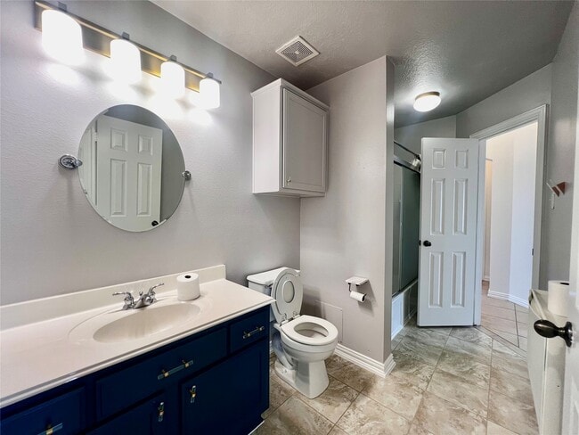 Building Photo - 14214 Ayers Rock Rd