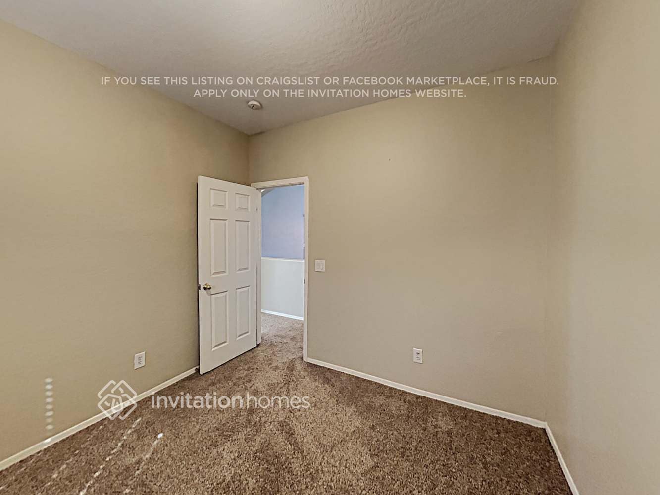 Building Photo - 6308 S 26th Dr