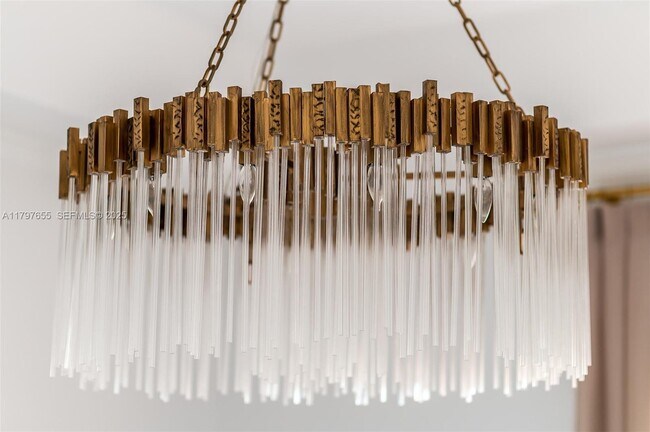 Building Photo - 1309 Middle River Dr