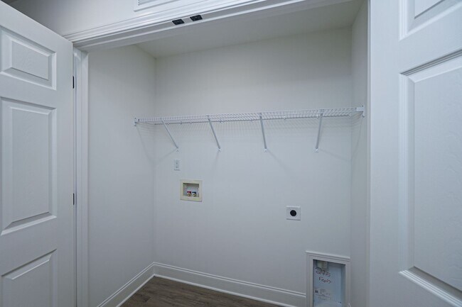 Building Photo - Brand new Duet Style Townhome in Charlotte!