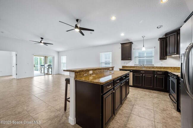 Building Photo - 3664 Gurrero Dr