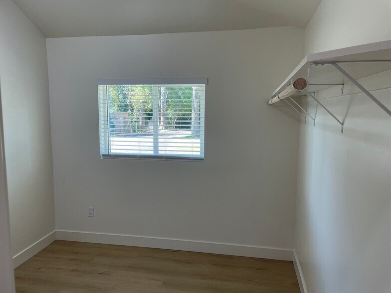 Building Photo - 4400 Fair Oaks Blvd