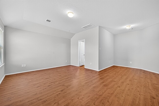 Building Photo - 5310 Songlark Bluff Cir