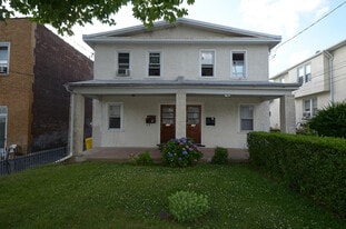 Building Photo - 236 Delmont Ave