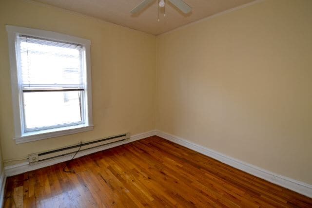 Building Photo - 836 W Cornelia Ave