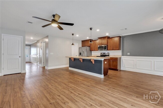 Building Photo - 43 Mossy Oak Cove