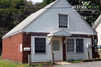 Building Photo - 124 Thrush Alley