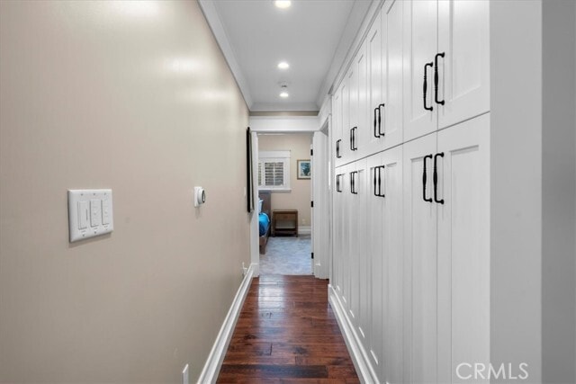 Building Photo - 1167 S Roxbury Dr