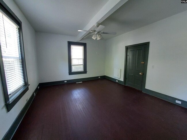 Building Photo - 3805 Lamar St