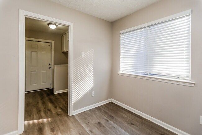 Building Photo - 4770 Millbank Ct