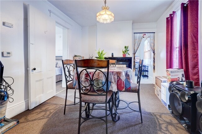 Building Photo - 183 Union St N