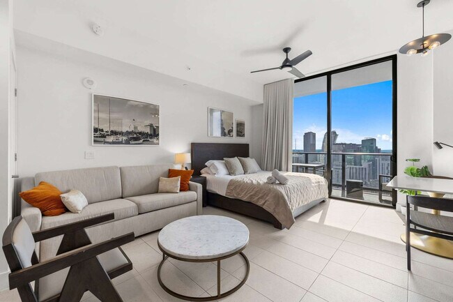 Building Photo - 159 NE 6th St