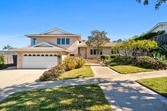 Building Photo - Spacious Two-Story 5 BD/3 BA Home in Desirable East Bluff Neighborhood