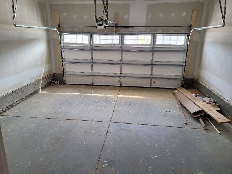 Building Photo - 904 Haybeck Ln