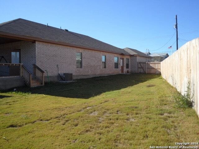 Building Photo - 210 Stone Gate Dr