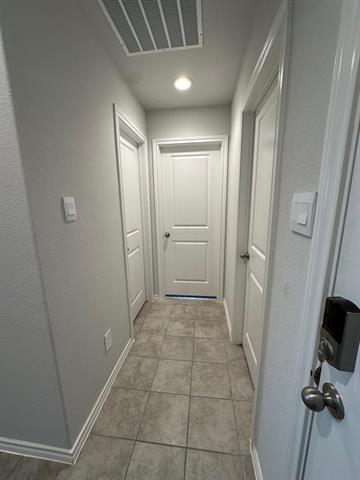 Building Photo - 8808 Playmoor Dr