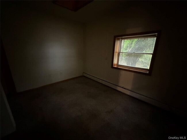 Building Photo - 7 Tanglewood Park Dr