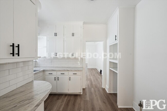 Building Photo - 3617 Homewood Ave