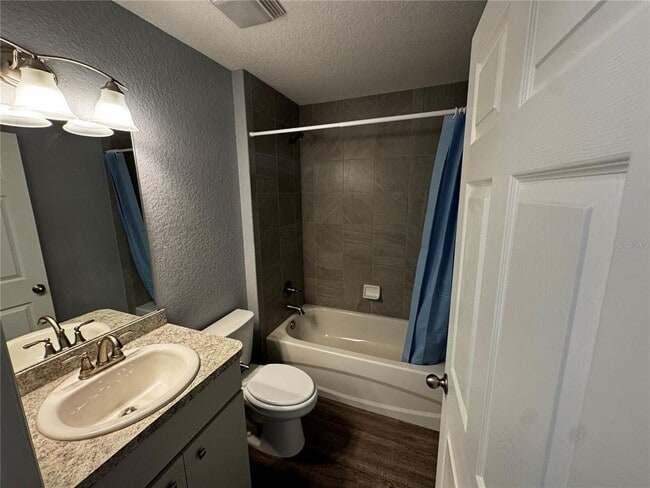 Building Photo - 13705 SE 54 Ct