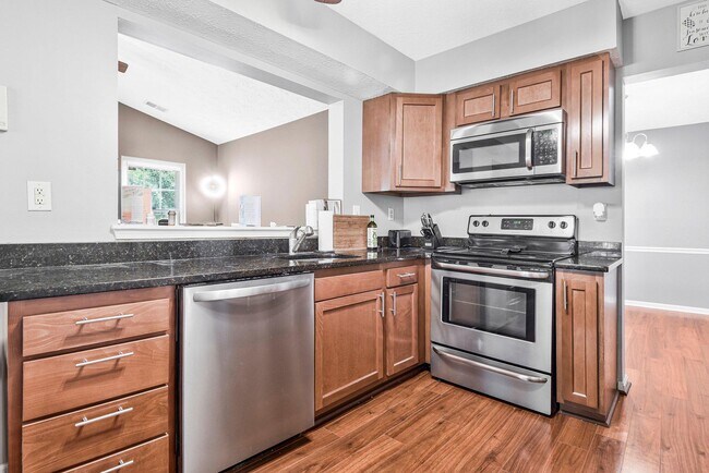 Building Photo - 4037 Broadbill Cir