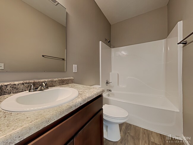 Building Photo - 6315 Pinebark Pl