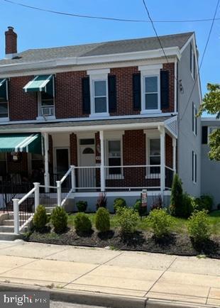 Building Photo - 436 Depot St